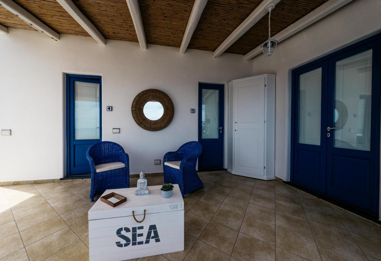 'A Alera Room & Breakfast Malfa  Exterior foto