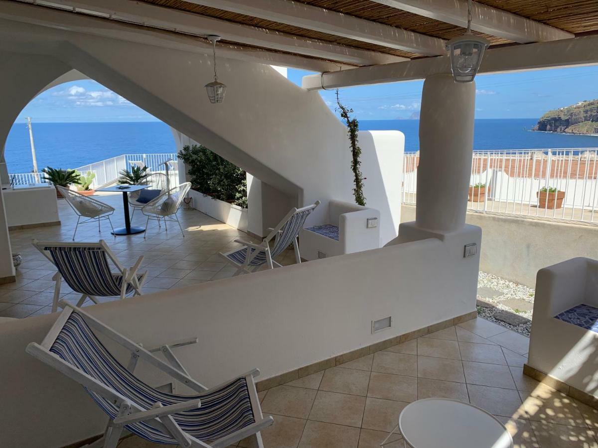 'A Alera Room & Breakfast Malfa  Exterior foto